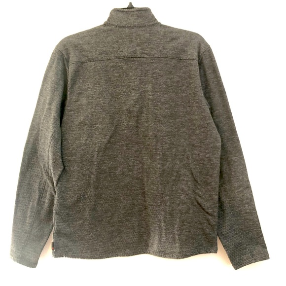 Women’s Mountain Hardwear 1/4 zip top - Picture 2 of 5